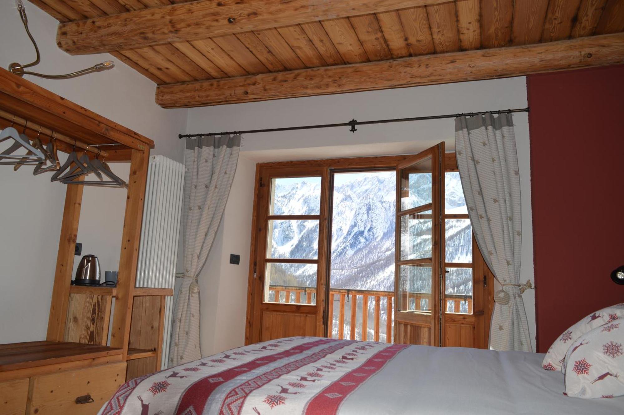 Rifugio Di Chiappera Hotel Ngoại thất bức ảnh